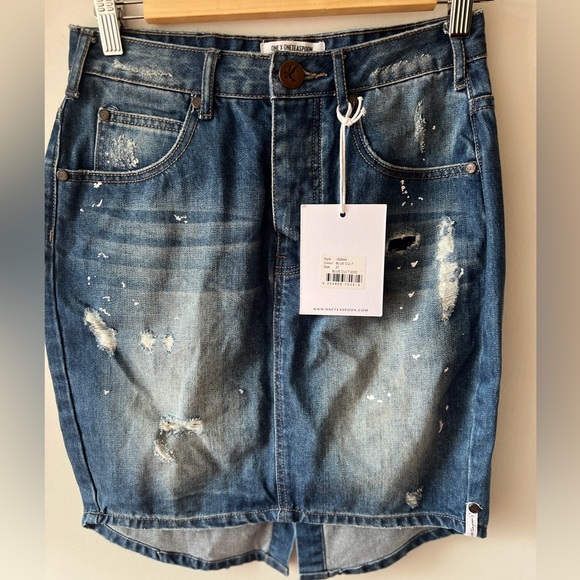 One Teaspoon Blue Cult Distressed Denim Skirt NWT 27 - Picture 1 of 6
